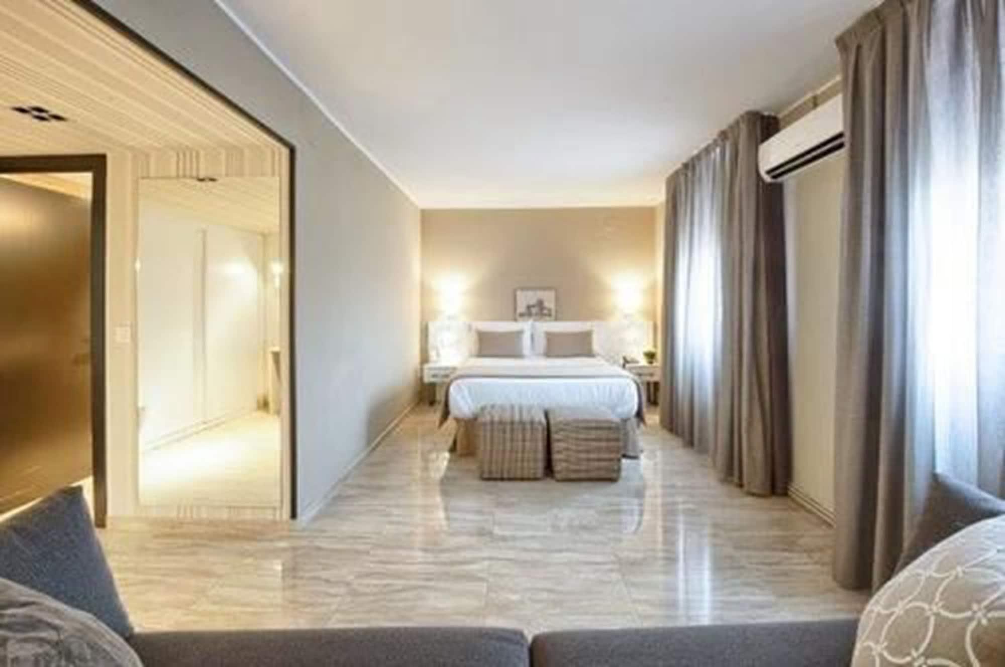 New Hotel Colon Матаро Екстер'єр фото