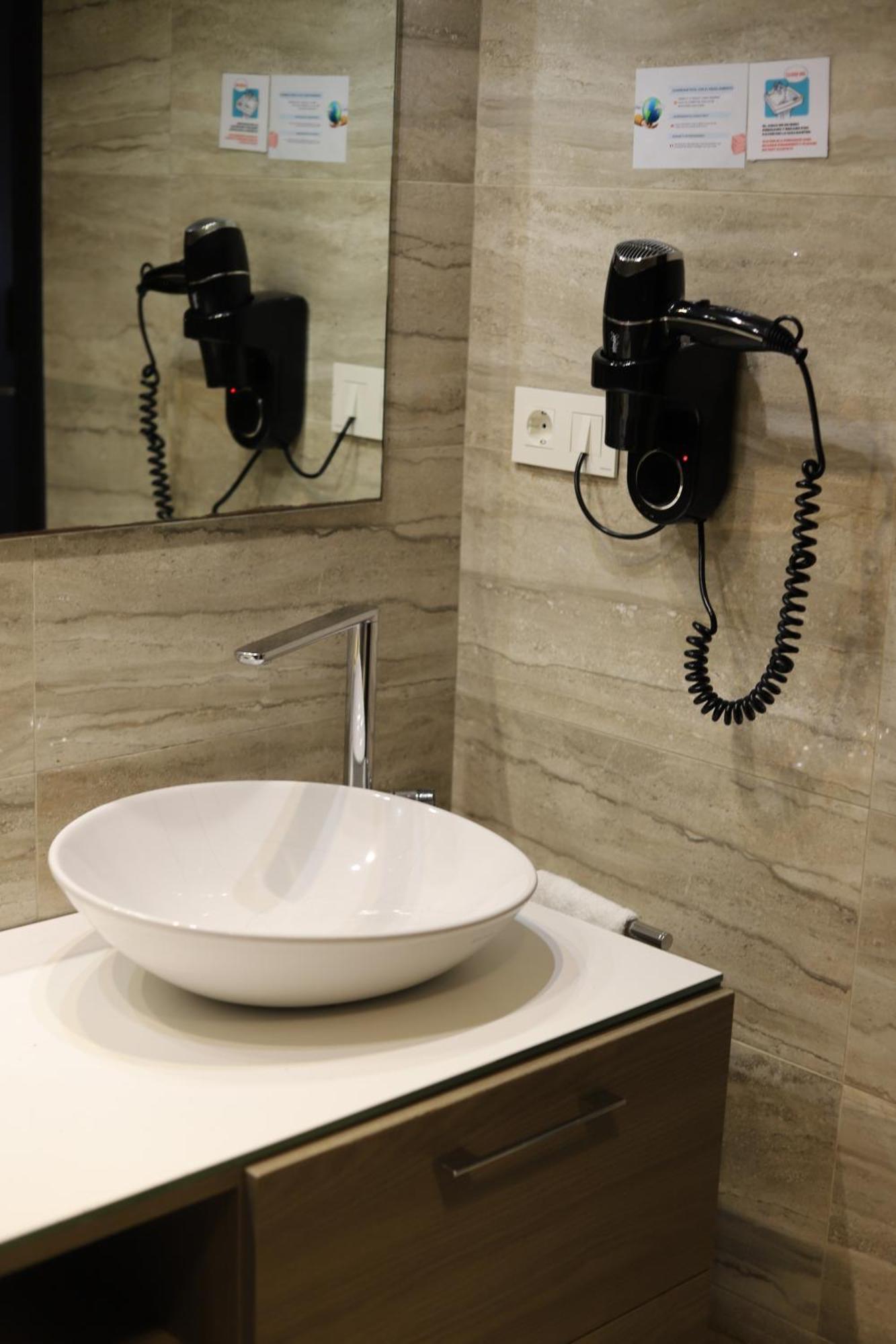 New Hotel Colon Матаро Екстер'єр фото