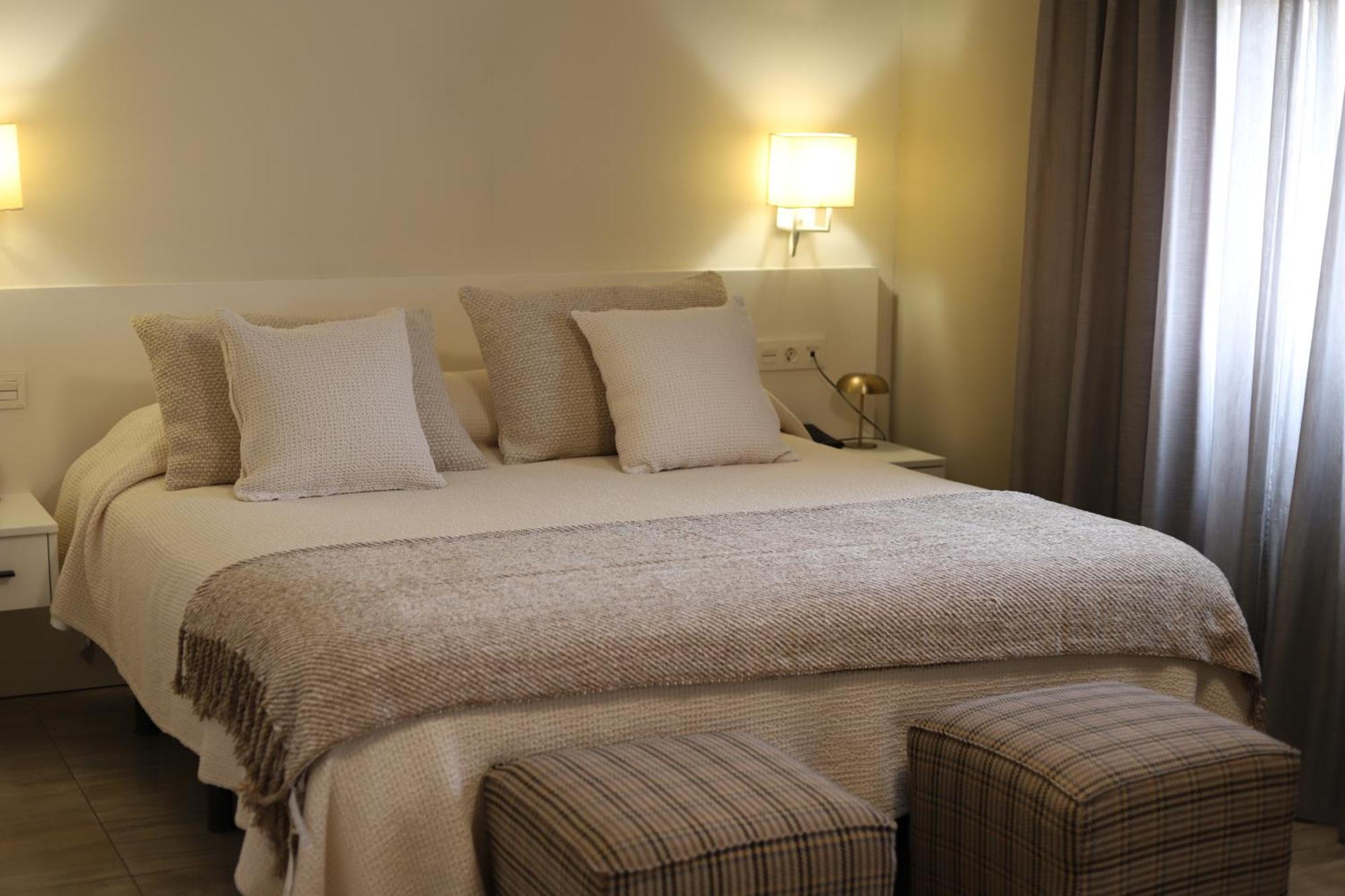 New Hotel Colon Матаро Екстер'єр фото