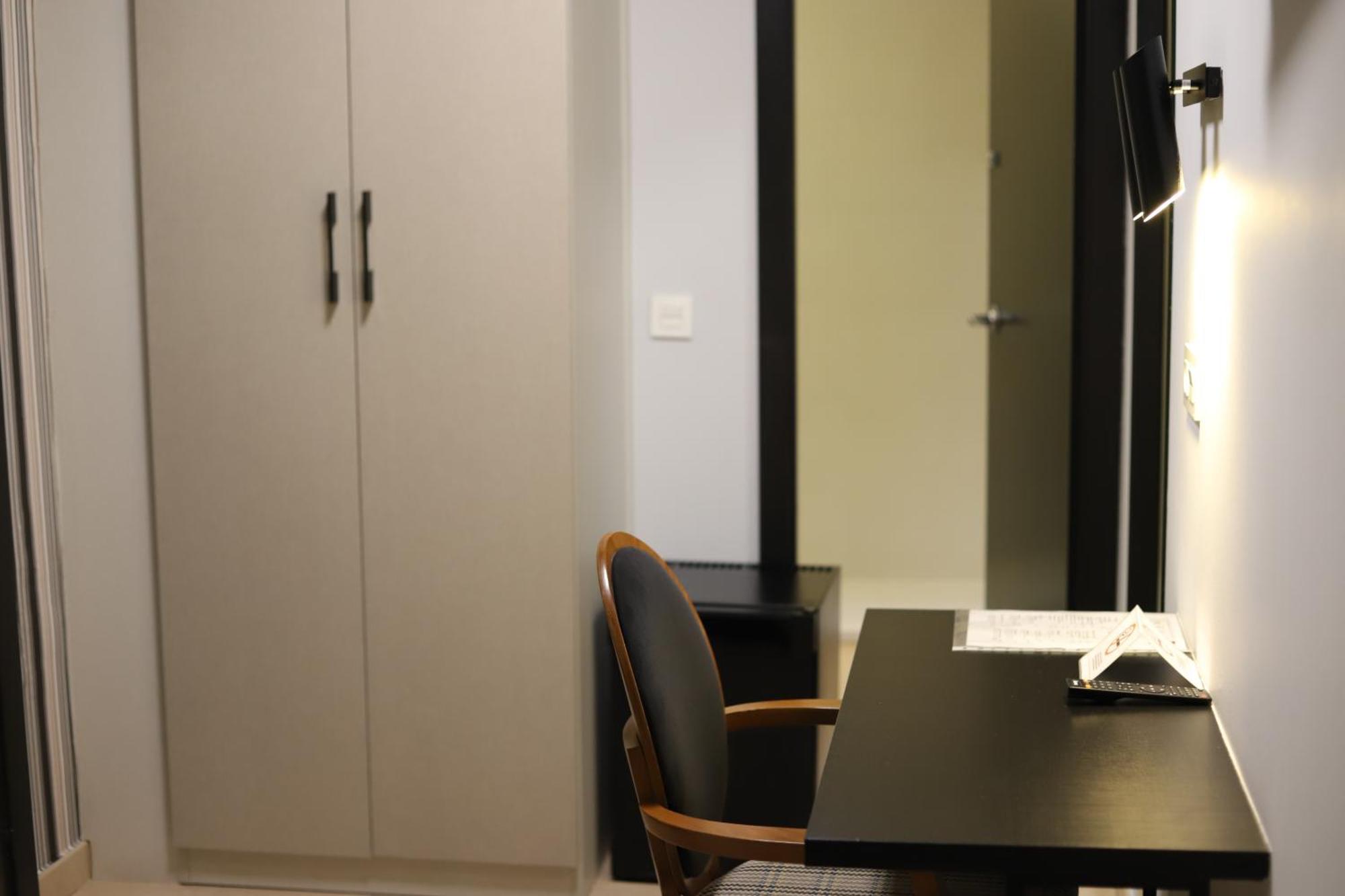 New Hotel Colon Матаро Екстер'єр фото